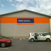 Nátěr fasády a logo firmy